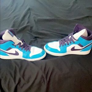 used Jordan 1 size 9 charlotte hornets edition